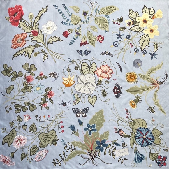 Gucci Unisex Scarf Kris Knight Floral Blue Silk Wrap with Gucci Gift Box - Picture 3 of 5